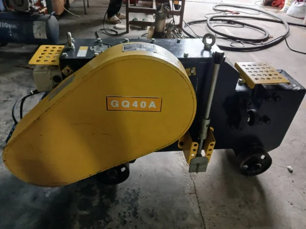 เครื่องตัดเหล็ก Happy Tools 32 มิลลิเมตร รุ่น GQ40A (Steel Cutting Machine 32mm) - Image 2